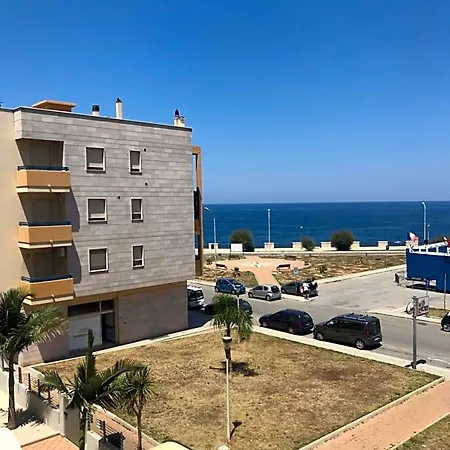 Lo Scoglio 4*